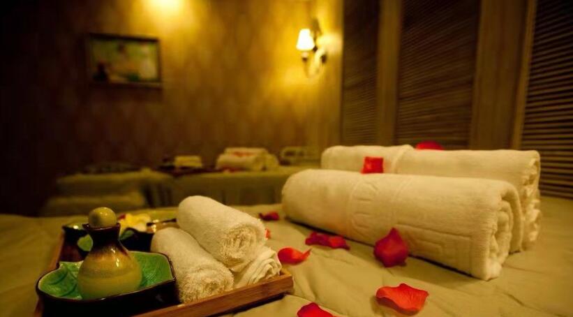 深圳福田高端水疗spa会馆就这样带着清风月静抚慰了光阴悲喜